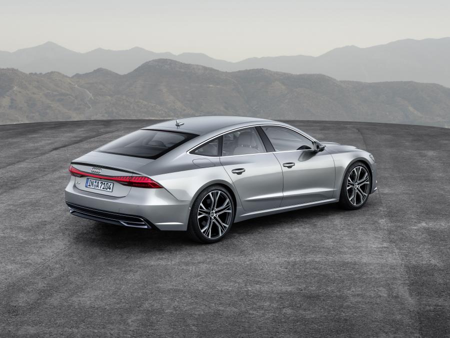  Audi A7 Sportback 50 TDI Quattro 2018 года  (WW) (фото 16 из 61)